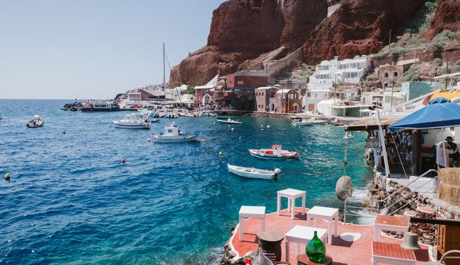 Taverne sur le port d’Ammoudi