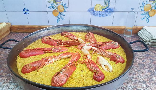 une sublime paella de homard casa carmela valence