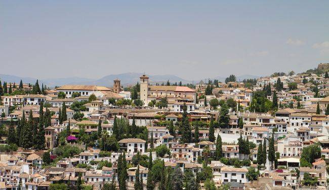 Vue sur l‘Alhambra de Grenade depuis le Mirador San Nicolas