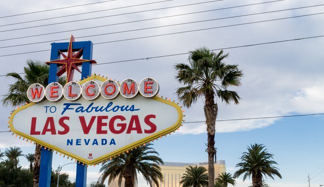 Bienvenue à Las Vegas  « Welcome to fabulous Las Vegas »