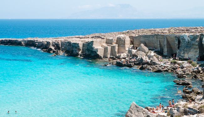 Cala Rossa, l’une des plus belles plages de Favignana
