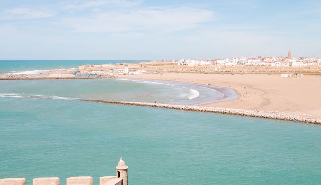 Vue depuis le belvédère de Rabat sur le Bouregreg et l’océan Atlantique