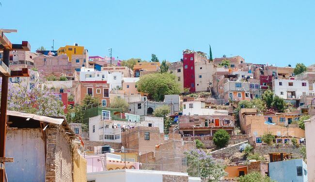 Rues colorées du centre de Guanajuato au Mexique